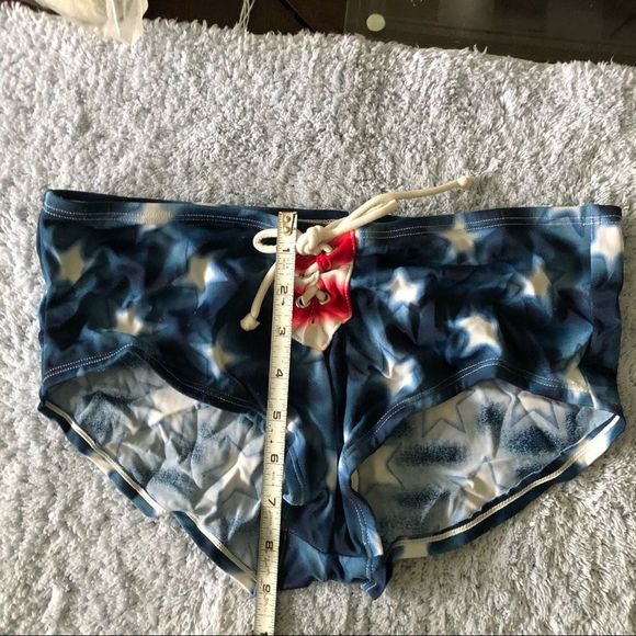 Tommy bathing suit 👙 - Picture 9 of 9